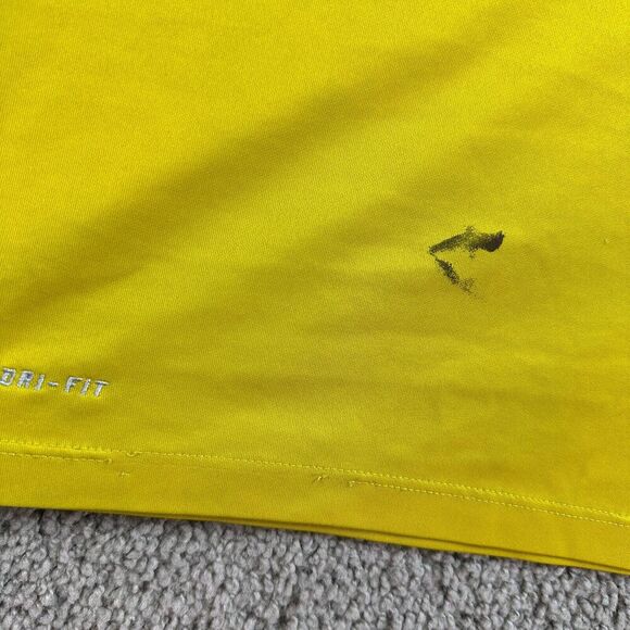 Club America Aguilas Jersey Mens Medium Yellow Black Soccer Futbol Read - Picture 3 of 16